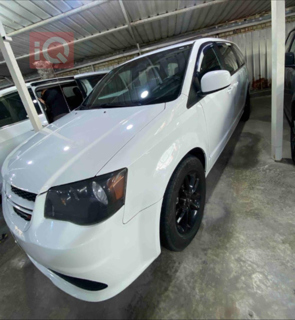 Dodge Caravan